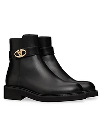 VLogo Locker 40MM Calfskin Ankle Boots