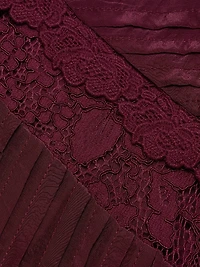 Lace Sleeveless Midi-Dress