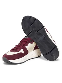 Running Sole Low-Top Sneakers