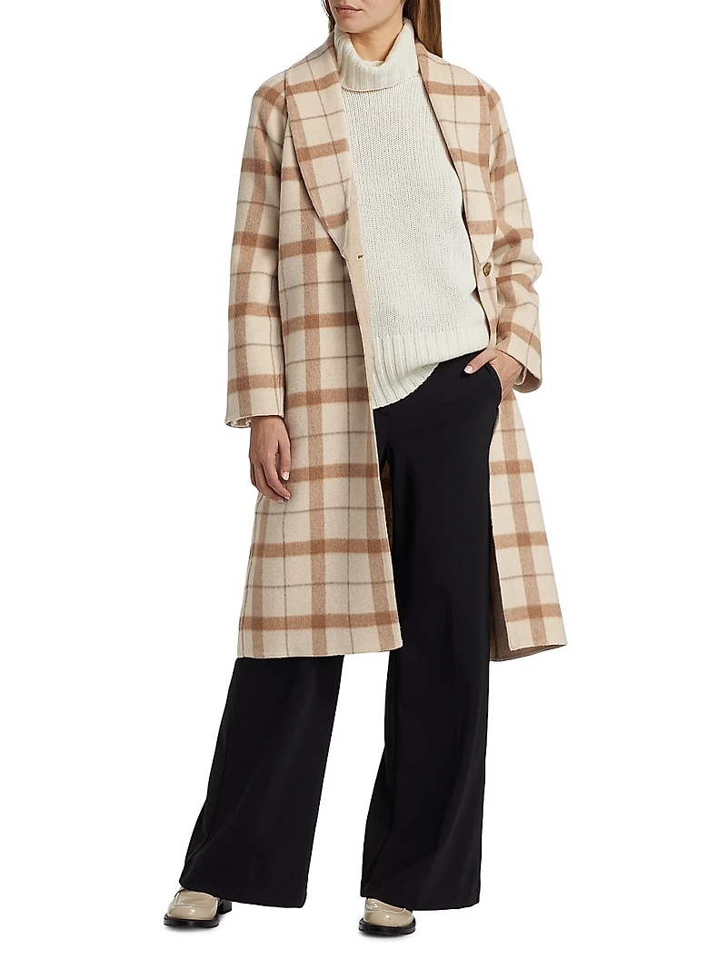Cashmere Jet Turtleneck Sweater