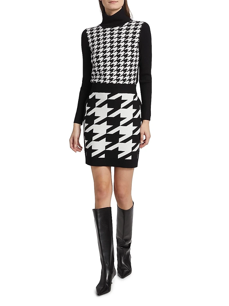 Morgan Houndstooth Turtleneck Sweater