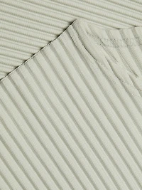 Monthly Colors: March Top