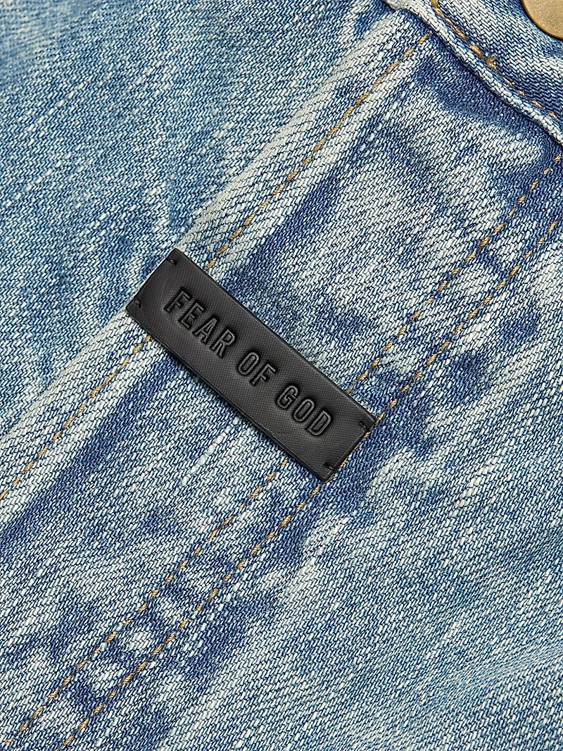 Straight-Leg Jeans