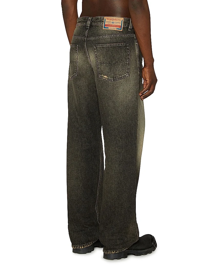 2001 Macro Faded Straight-Leg Jeans