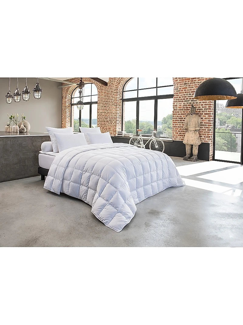 Place Du Trocadero Duvet