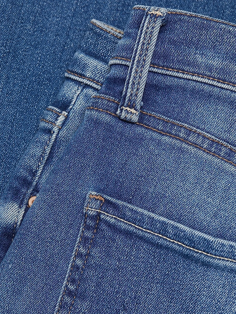 Outsider Ankle Mid-Rise Jeans