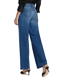 Joanne Low-Rise Wide-Leg Jeans
