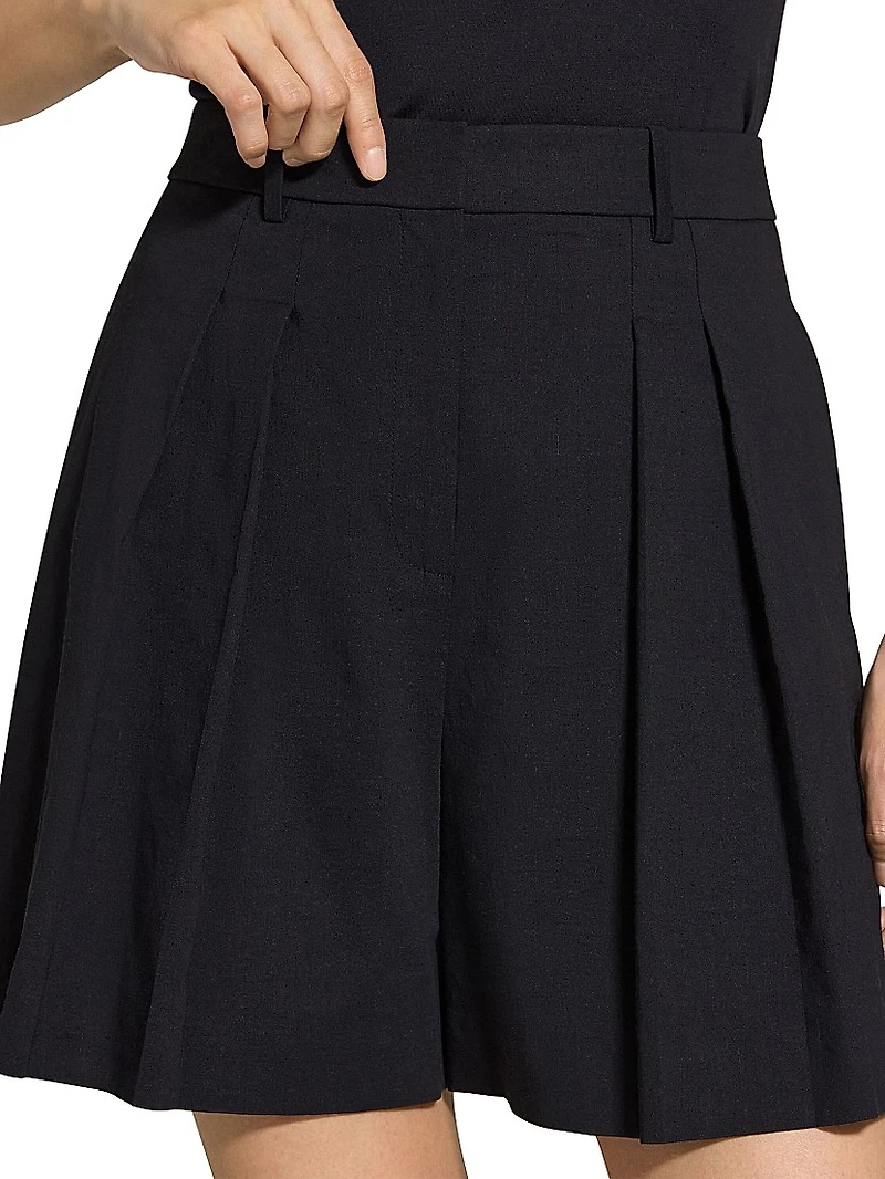 Pleated-Front Linen-Blend Classic Shorts
