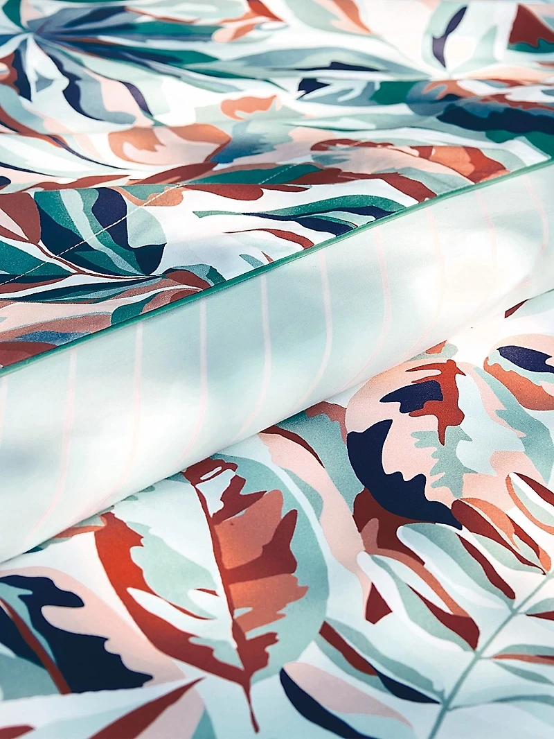 Postcard Sheets & Pillowcases Collection