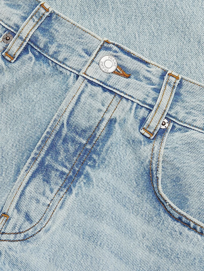 The Straight Washed Jeans