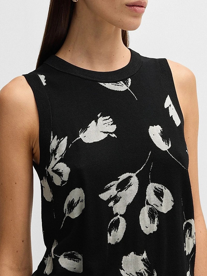 Merino Wool Knitted Top with Tulip Jacquard