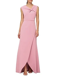 Illiana Sleeveless Gown
