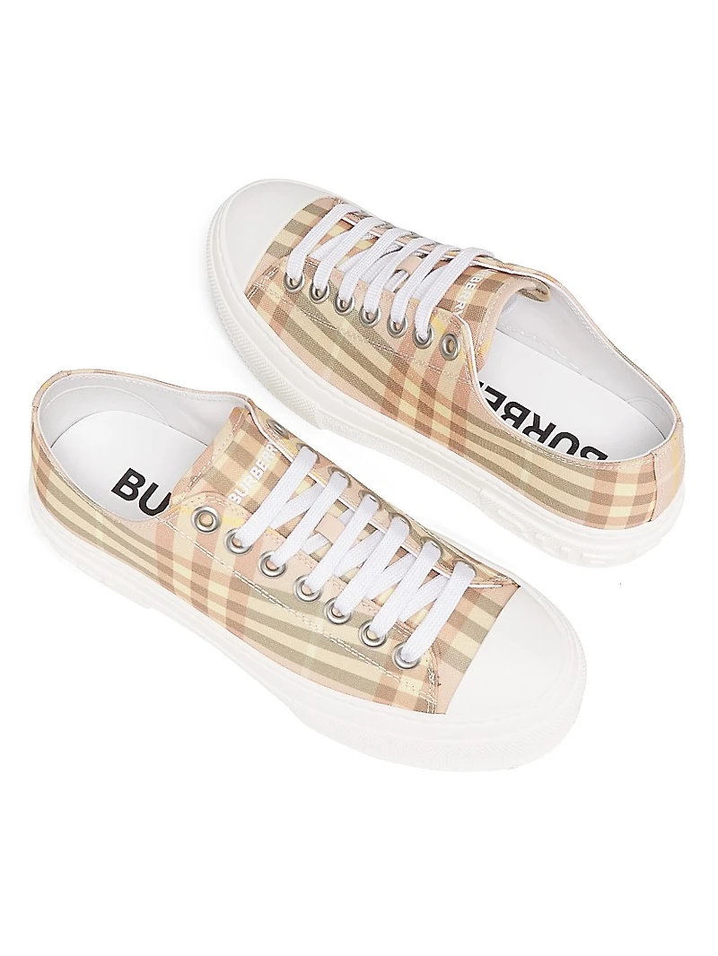Check Low-Top Sneakers