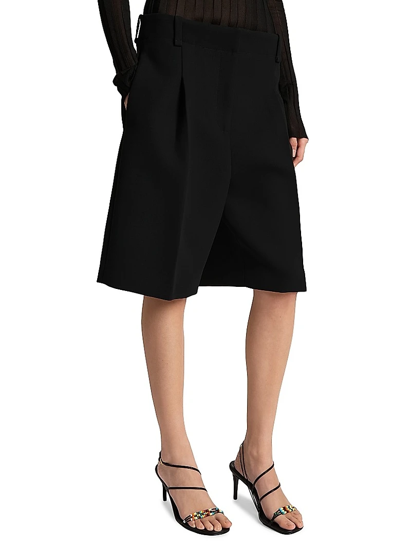 Laden Pleated Wide-Leg Shorts