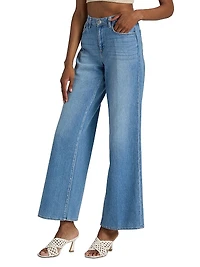 Alicent Sneaker High-Rise Wide-Leg Jeans