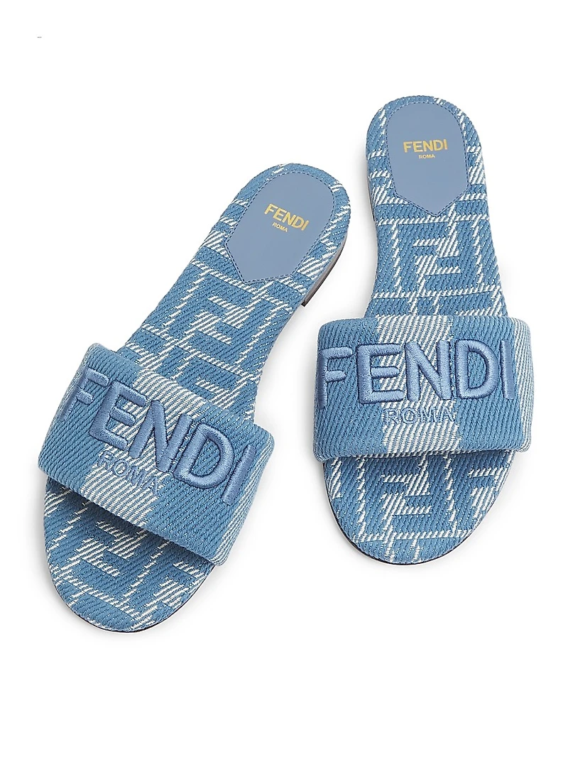 Signature Slide Sandals