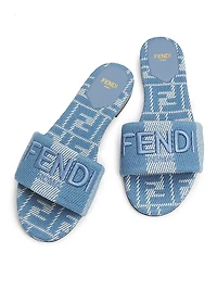 Signature Slide Sandals