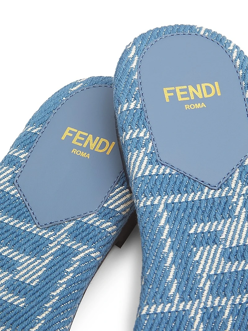 Signature Slide Sandals