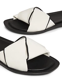 Noa Twisted Pool Slides
