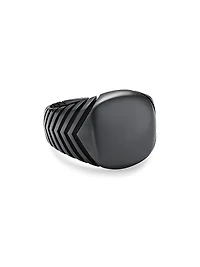 Chevron Signet Ring Black Titanium, 18MM