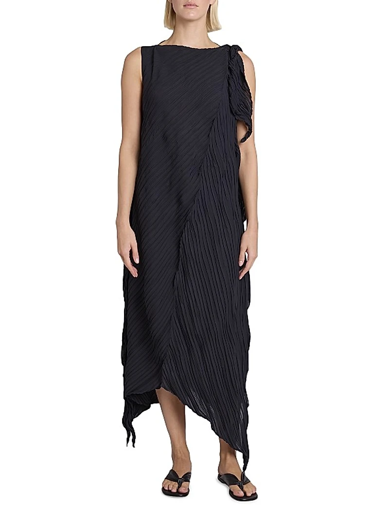 Wrinkled & Twisted Maxi Dress