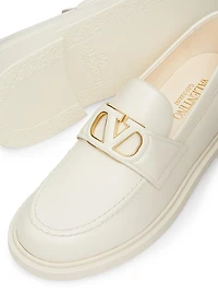 VLogo Signature Calfskin Loafers