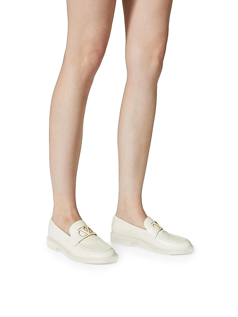 VLogo Signature Calfskin Loafers