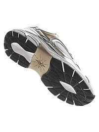 Abundance Metallic Leather Low-Top Sneakers