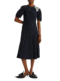 Lace Appliqué Crinkled Midi-Dress