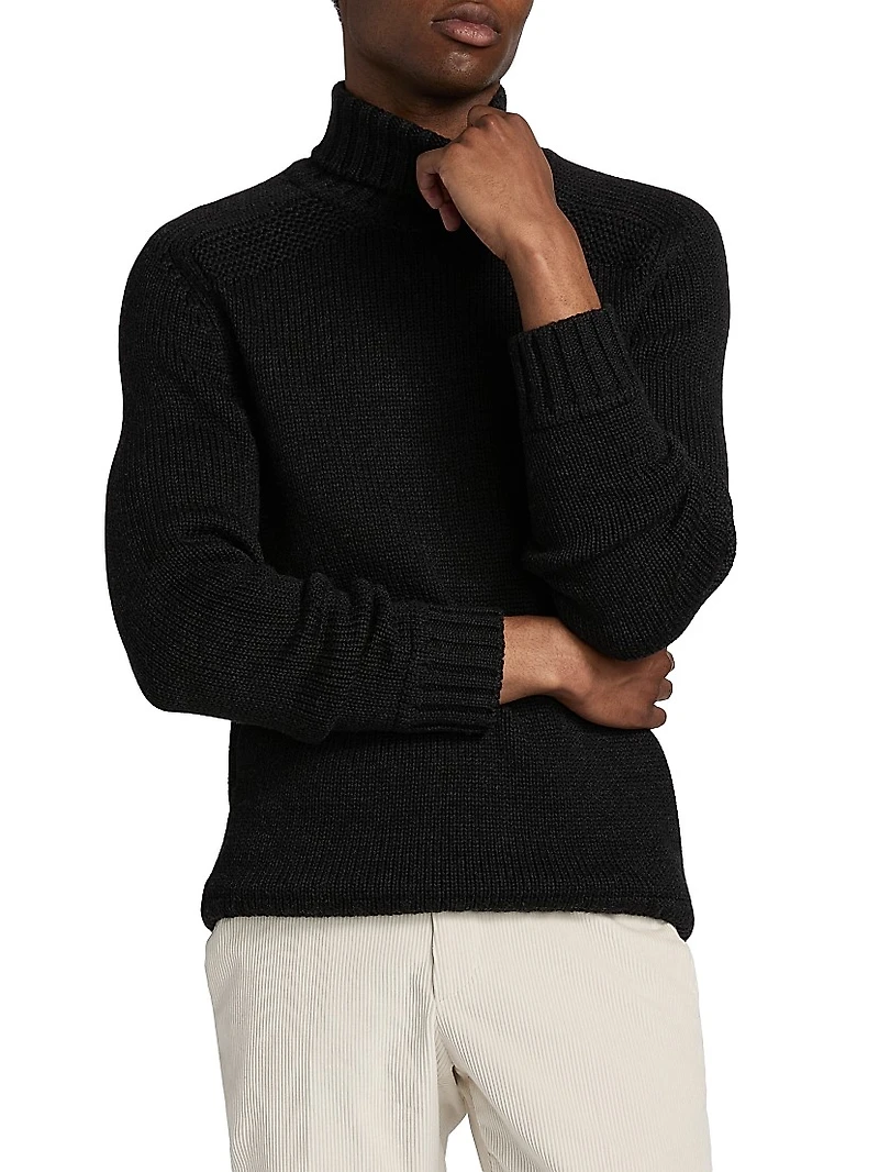 Chunky-Knit Wool Turtleneck