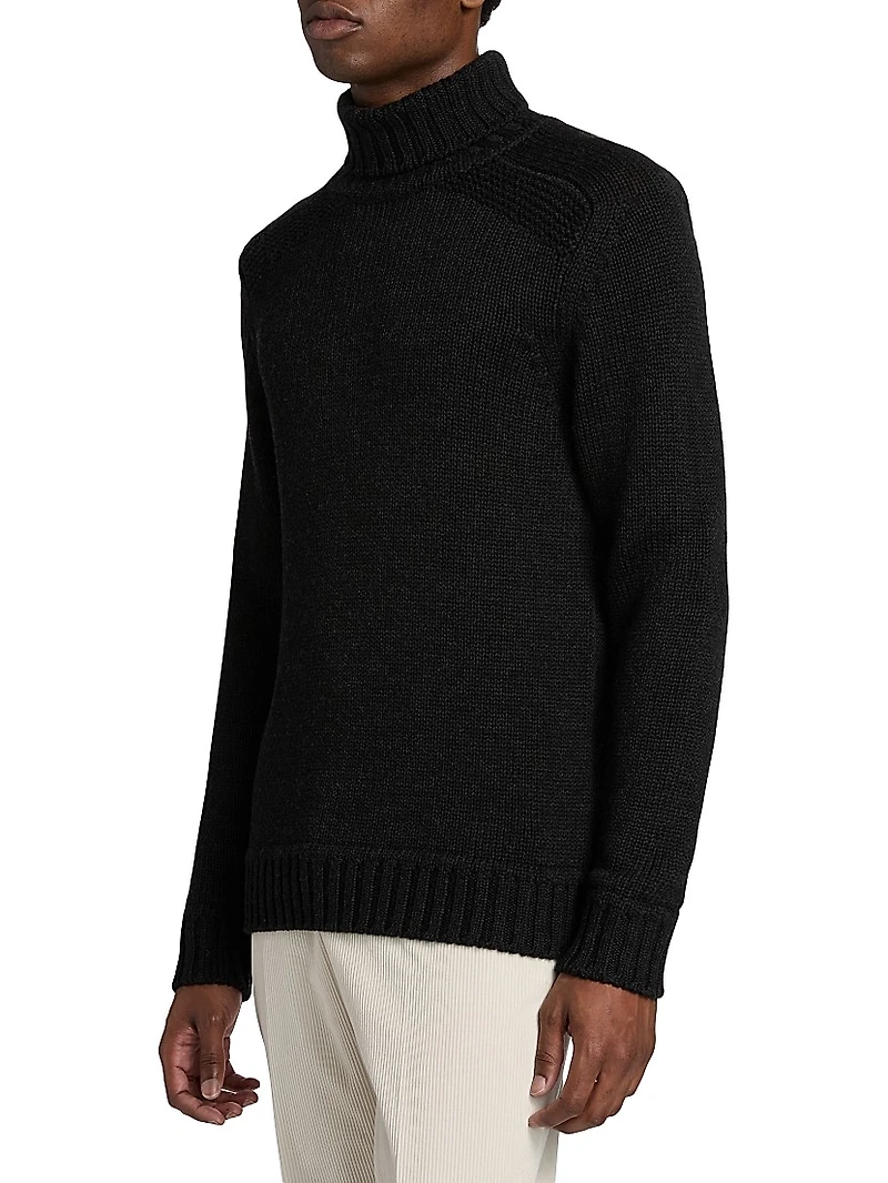 Chunky-Knit Wool Turtleneck