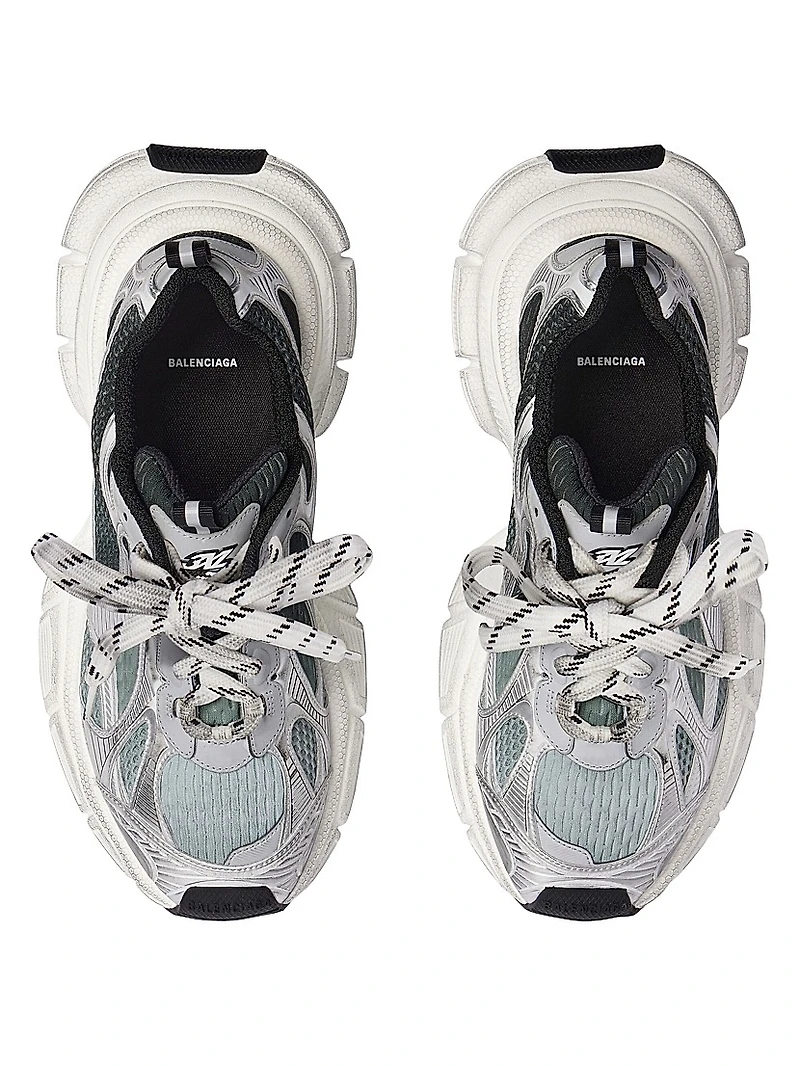 3XL Gradient Sneakers