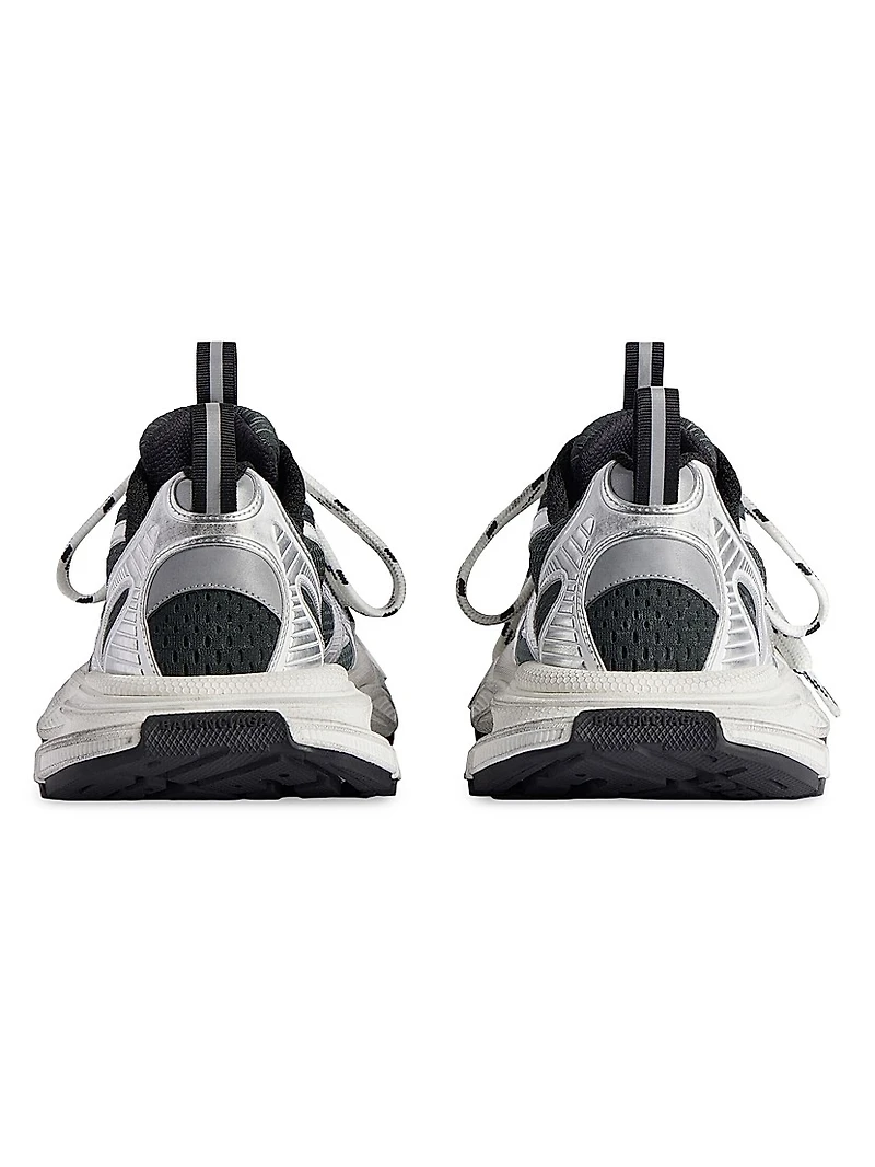 3XL Gradient Sneakers