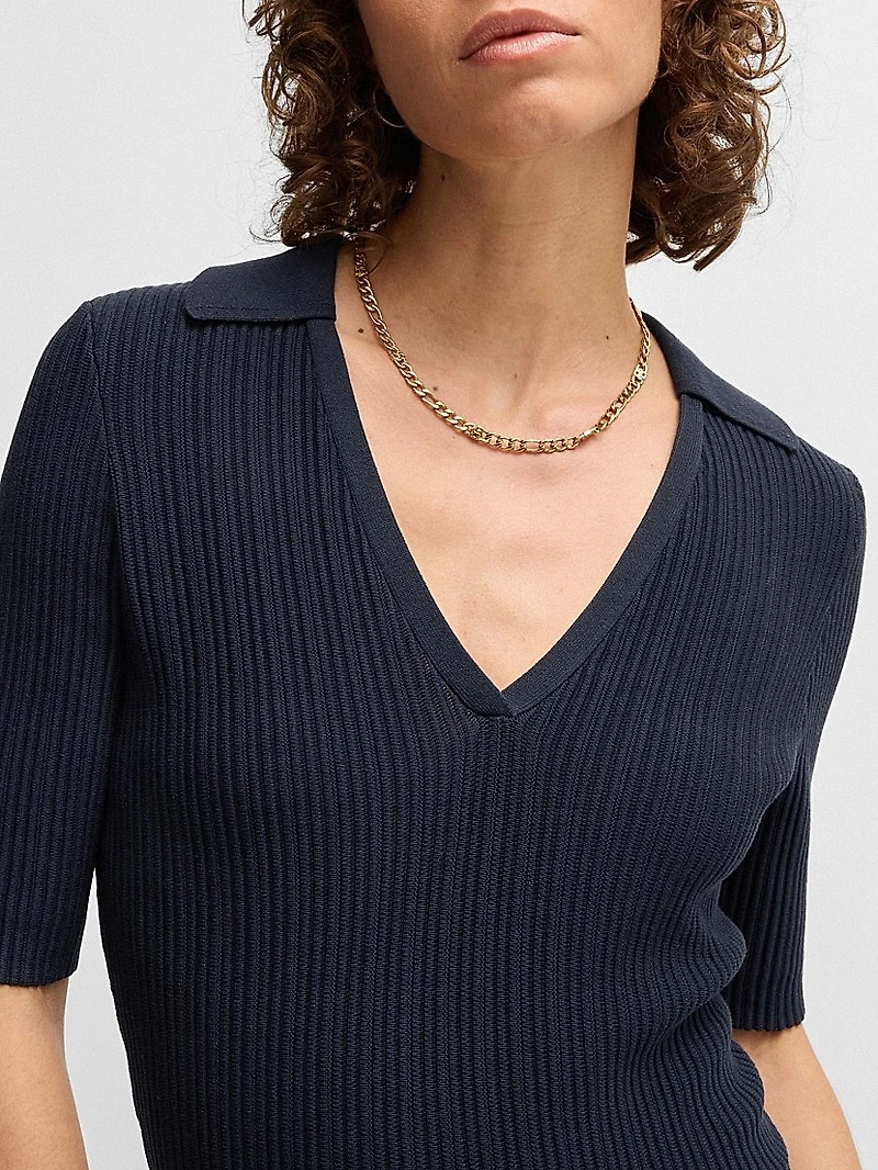 V-Neck Dress with Ribbed Structure