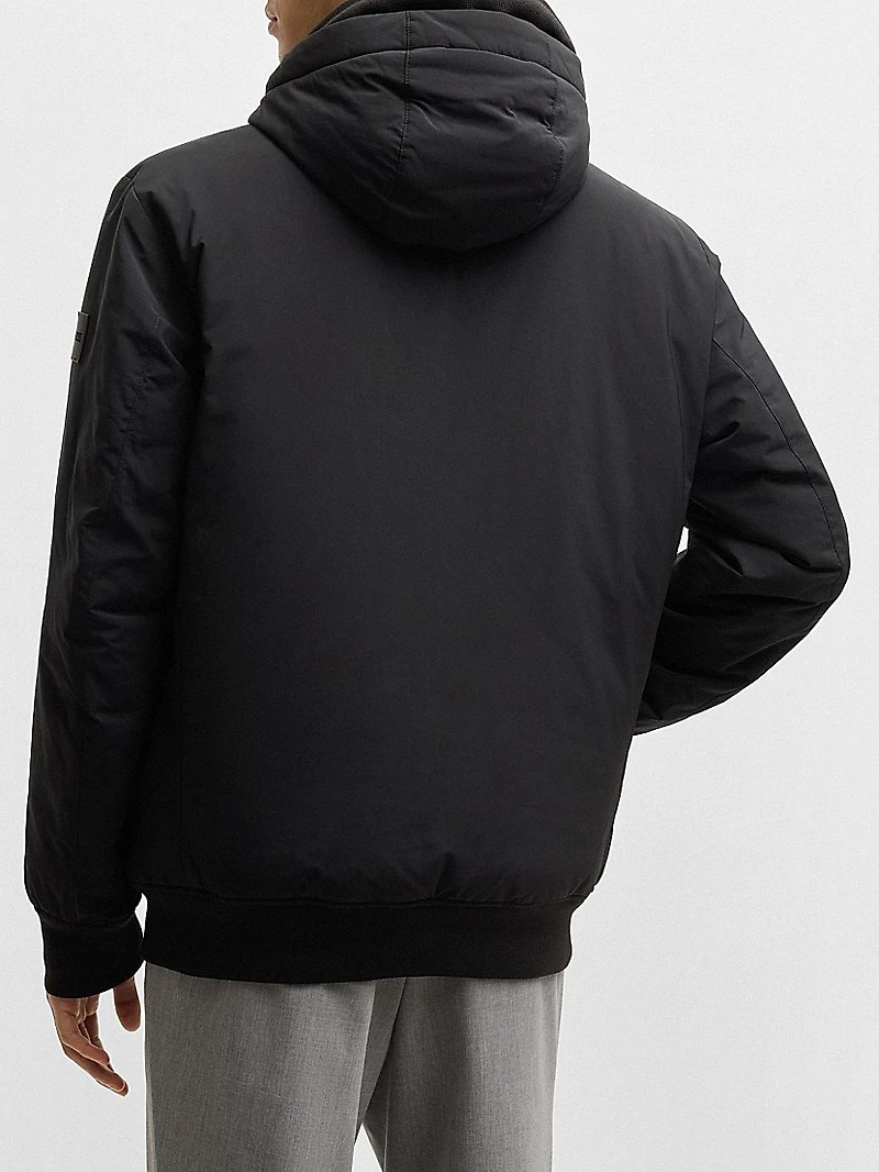 Water-Repellent Down Jacket a Regular Fit