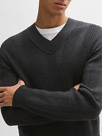 Mixed-Structure V-Neck Sweater Wool