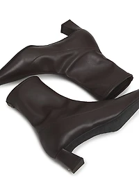 40MM Stretch Leather Square-Toe Ankle Boots