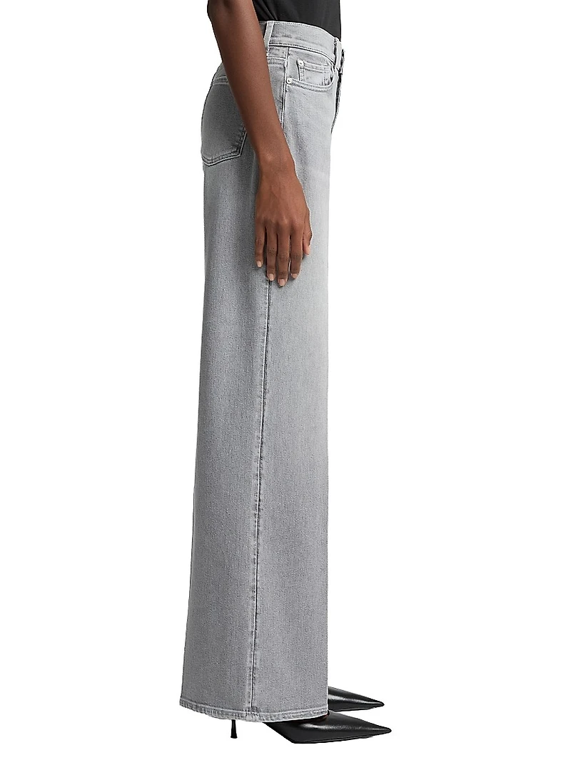 Lotta Wide-Leg Jeans