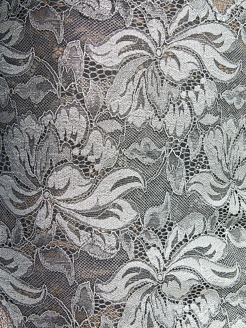 Metallic Lace Midi-Skirt