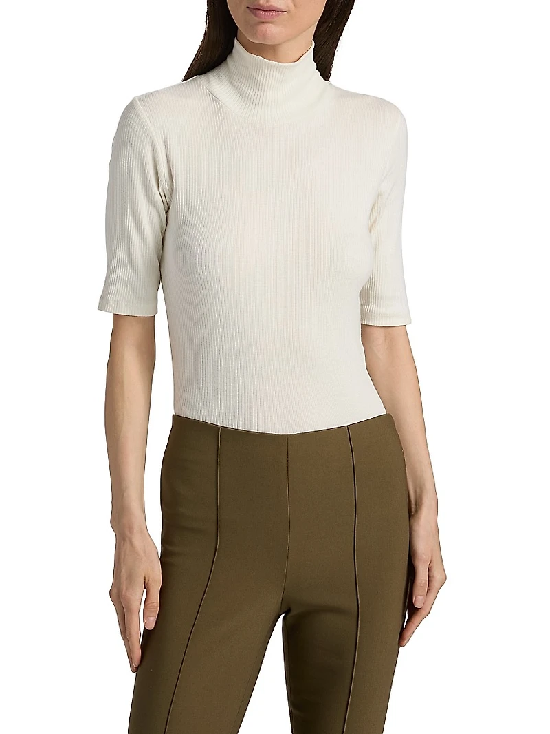 Elbow-Length Sleeve Cotton Turtleneck