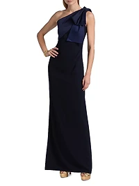 Estrella Stretch-Crepe One-Shoulder Gown