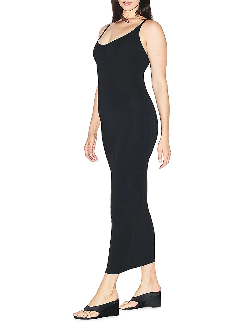 Smooth Layers Scoop Neck Long Dress