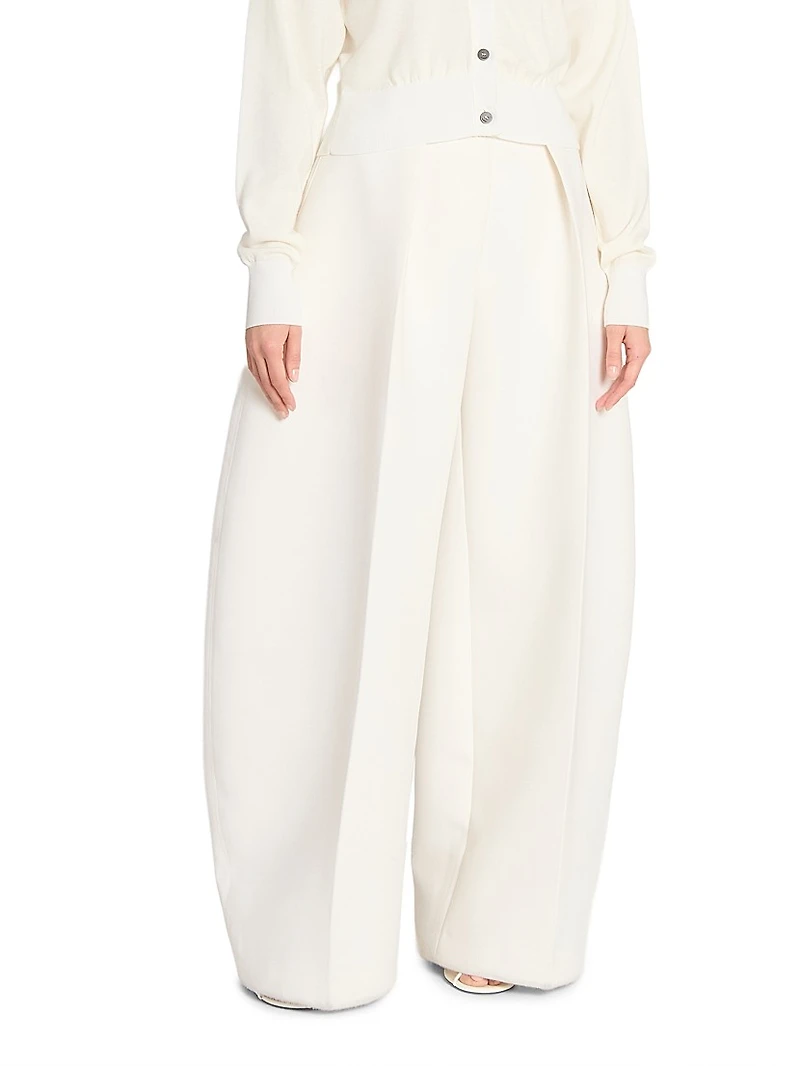 Le Ovalo Barrel-Leg Pleated Pants