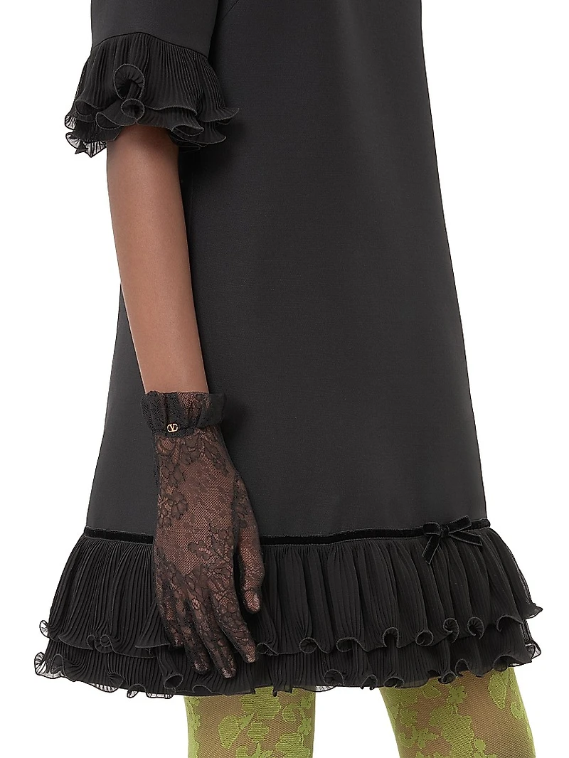 Vlogo Signature Lace Gloves