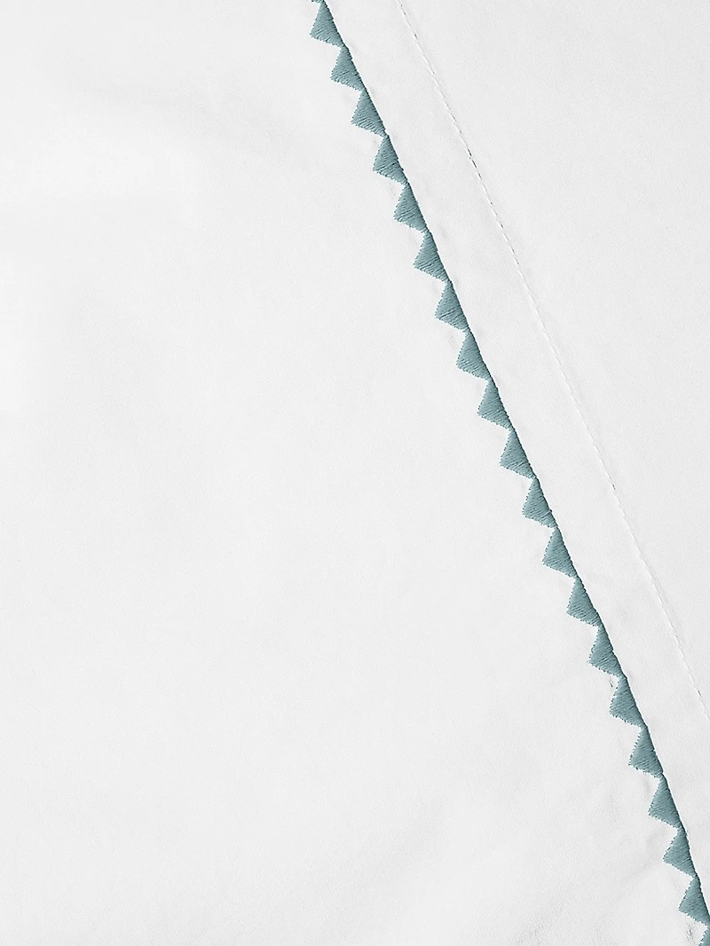 Trailing Embroidered Organic Pillowcase Set