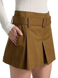 Como Pleated Shorts