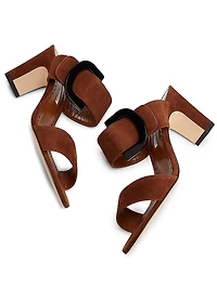Betimusa Buckle-Detail Suede Sandals