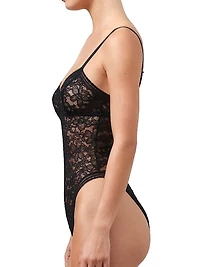 Graphic Lace Wireless Bodysuit