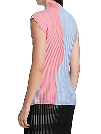 Abstract Tint Pleats Top