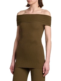Light Ribbed Off-The-Shoulder Top